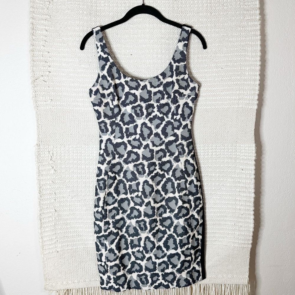 DIANE VON FURSTENBERG DVF leopard animal print Arianna sleeveless sheath dress 0